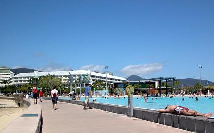 Cairns 8