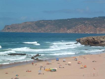 Pedra do Guincho vista de Norte - Torres Vedras