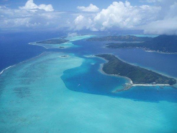 Flight to Bora Bora Flight to Bora Bora