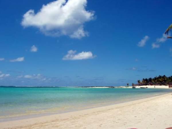 Belle Mare Beach, Mauritius Belle Mare Beach, Mauritius